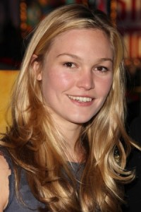 Julia Stiles