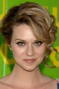 Hilarie Burton